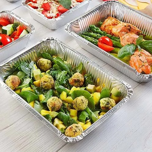De veelzijdige keuken essentieel: waarom zilveren voedselcontainers van aluminiumfolie schitteren